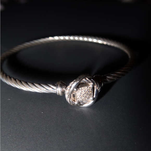 David Yurman infinity bracelet with diamonds - Picture 6 of 8